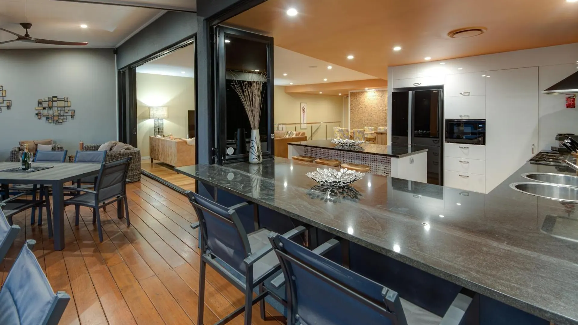 Apartamento Edge 18 Waterfront Luxury Isla Hamilton